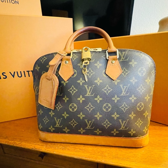 Louis Vuitton, Alma Vintage monogram - Picture 15 of 16